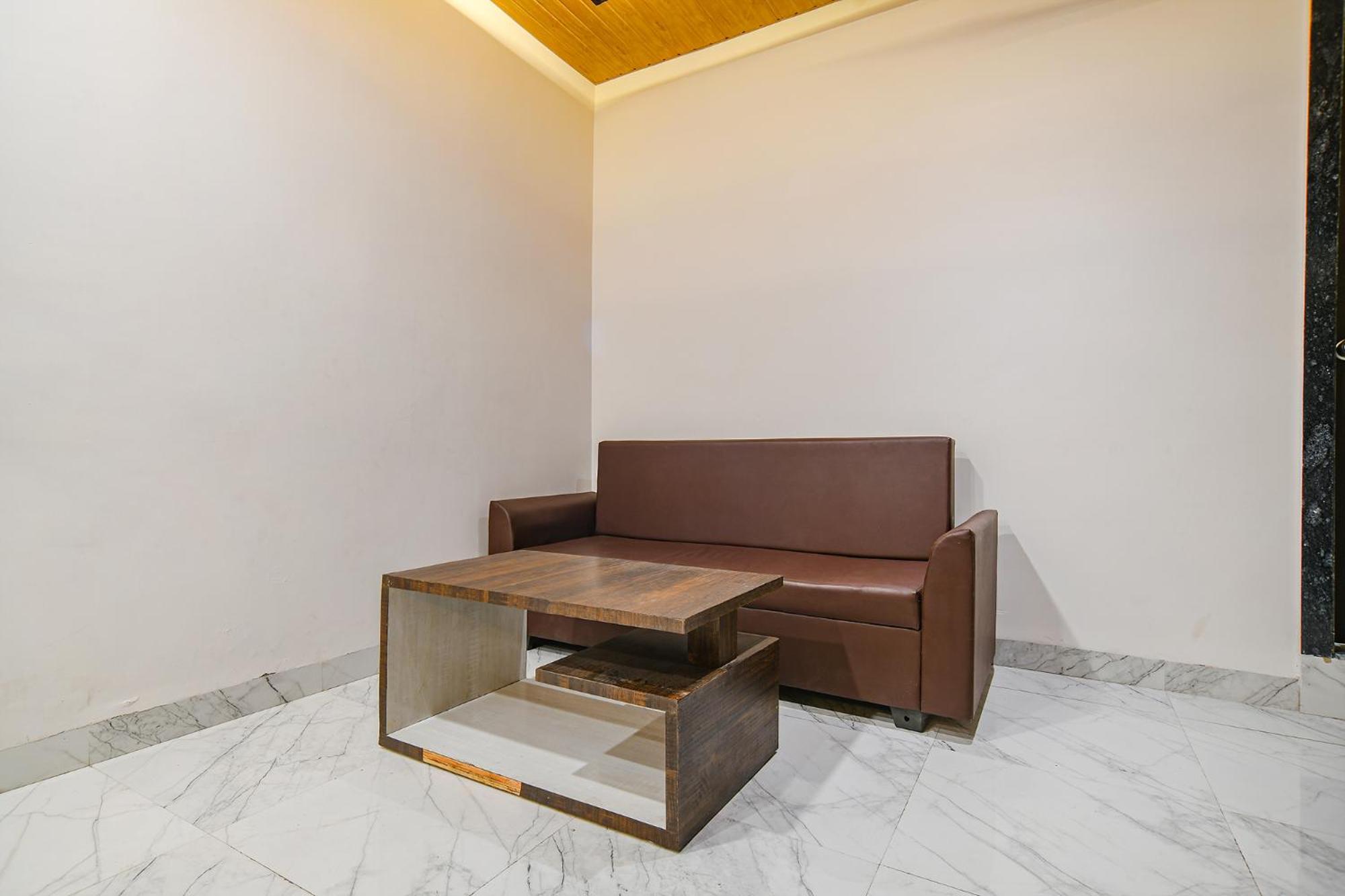 Celebrate Inn Indore Exterior photo
